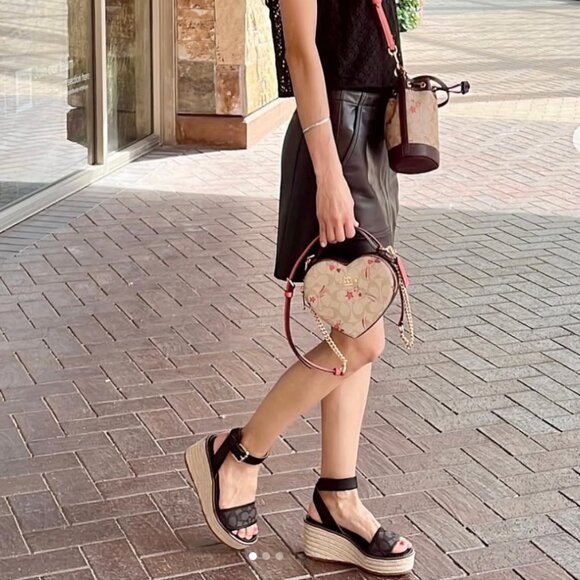 NIB - COACH Korey Espadrille In Signature Jacquard Sandal - size 7 US/ LAST ONE - Picture 15 of 16